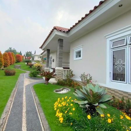 Villa Kandara Hanjawar Puncak Sindanglaya Bagian luar foto